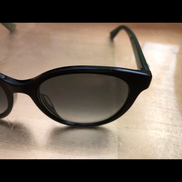 Trendy New Women’s Gucci Sunglasses